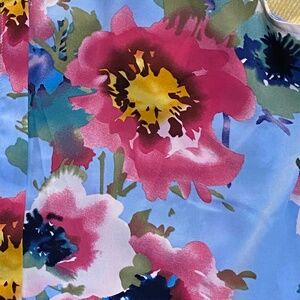 EE:Some Floral Blouse  Blue &  Pink Large Sleeveless